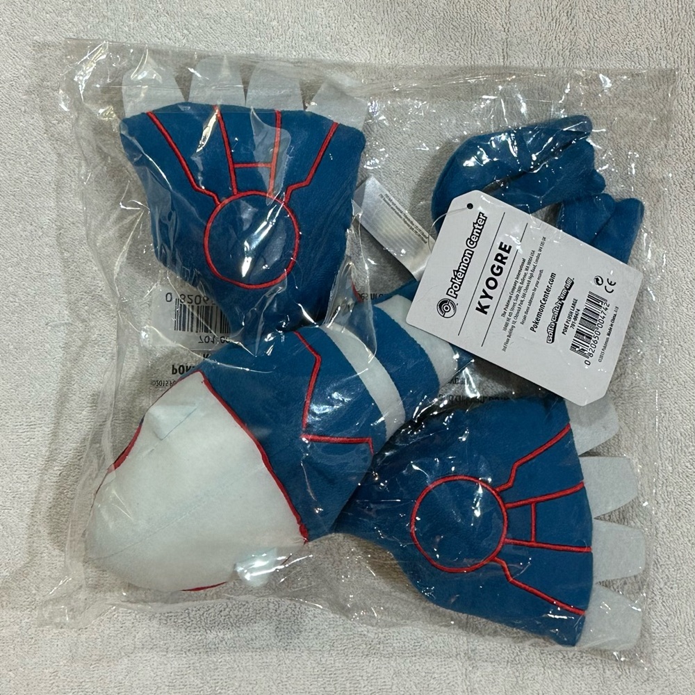 Pokémon Center Kyogre Poké Plush - 15 1/2 In.   New with tags - Picture 4 of 4